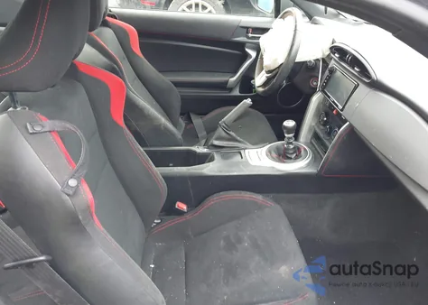 2016 Scion Fr-S z USA, uszkodzony, nr VIN JF1ZNAA19G9709012